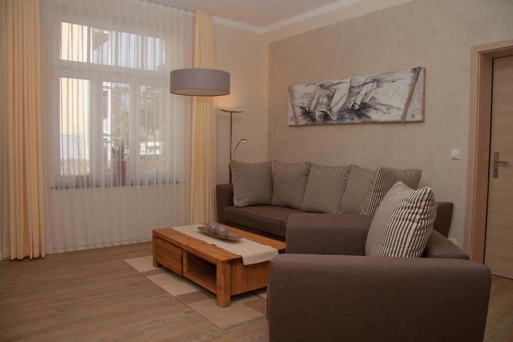 Villa Gluckspilz Kuehlungsborn Phòng bức ảnh